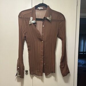 Vintage Brown Fitted Button Down Shirt with Notched Collar